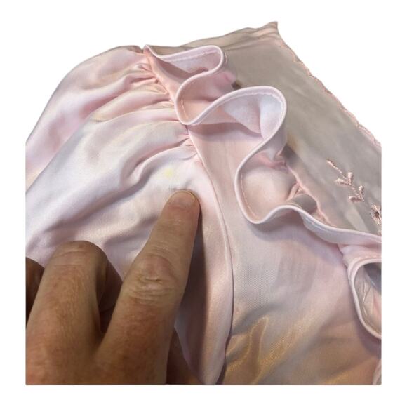 American Vintage ELISSIA nightgown with ruffles & embroidery in pink size small - Picture 9 of 12